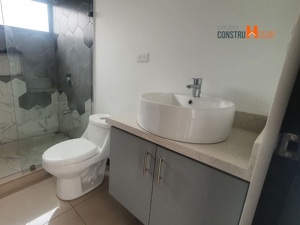 Grupo ConstruHogar - TEROS MGB200