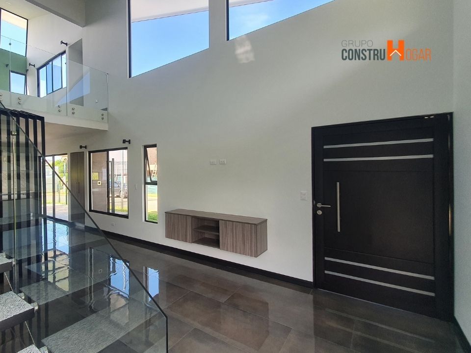 Grupo ConstruHogar - LEHA MB033