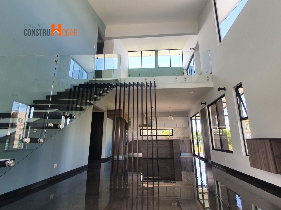 Grupo ConstruHogar - LEHA MB033