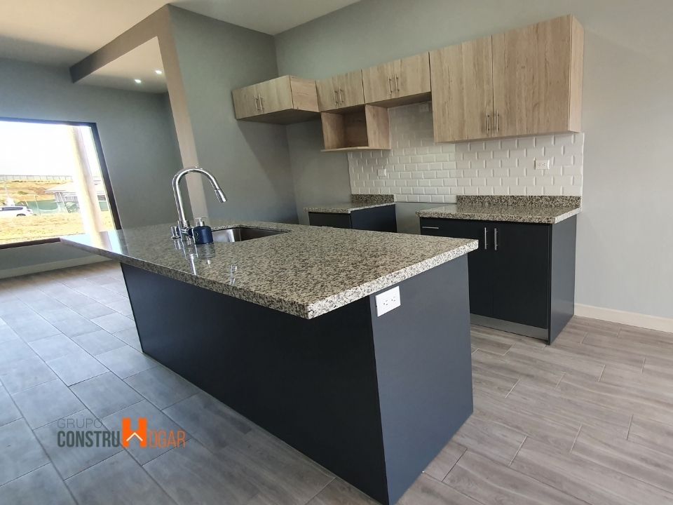 Grupo ConstruHogar CIONNA AB049