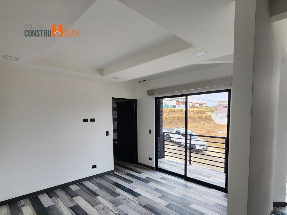 Grupo ConstruHogar - LUXURY